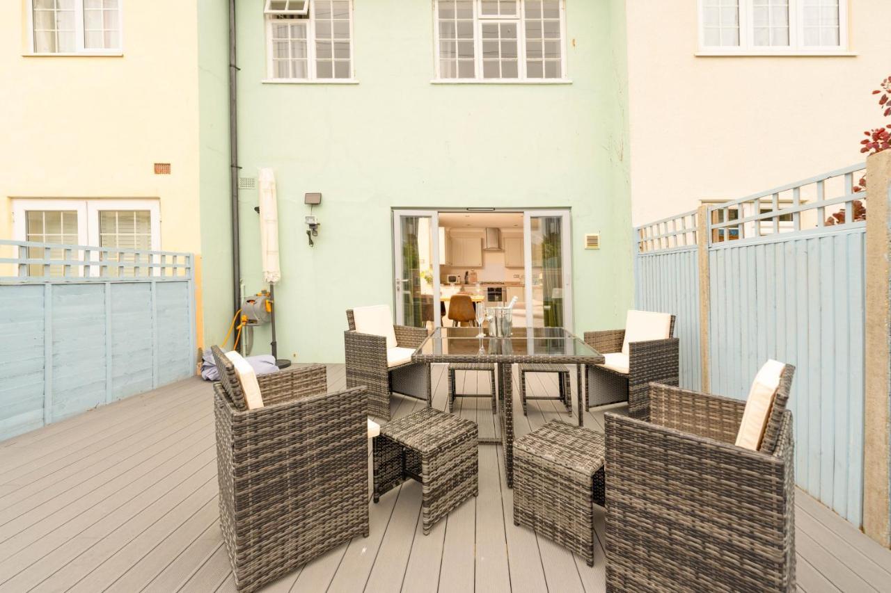 Tranquil 3bd Haven By The Sea In *
